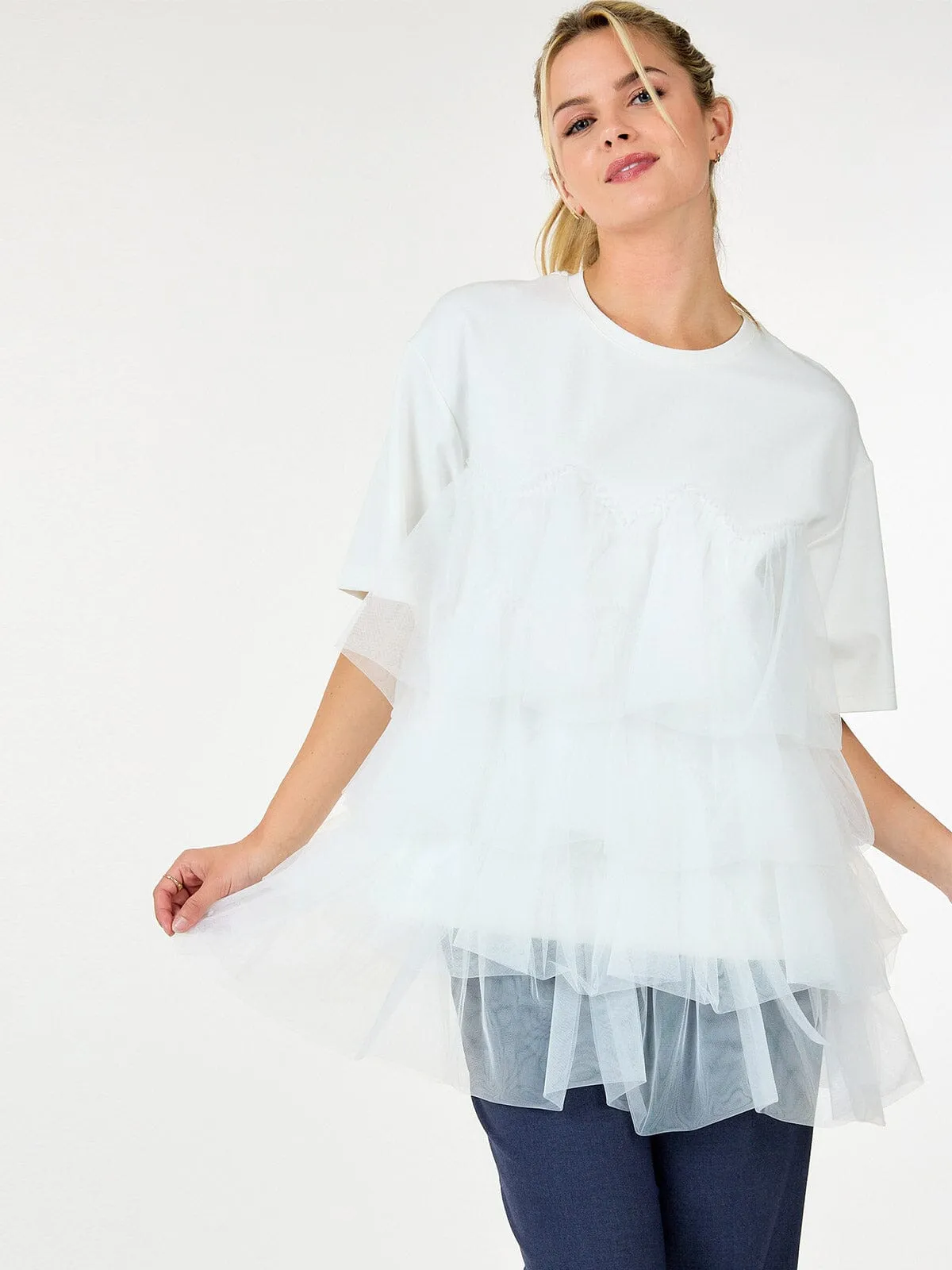 WOMEN'S SHORT SLEEVE RUFFLE TIERED  DETAILED BLOUSE